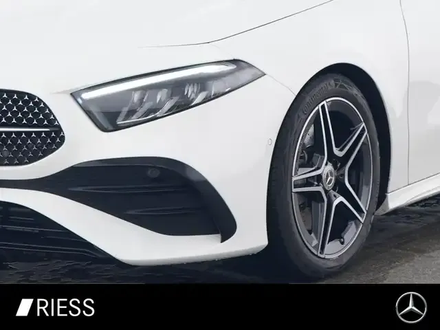 Mercedes-Benz A 220