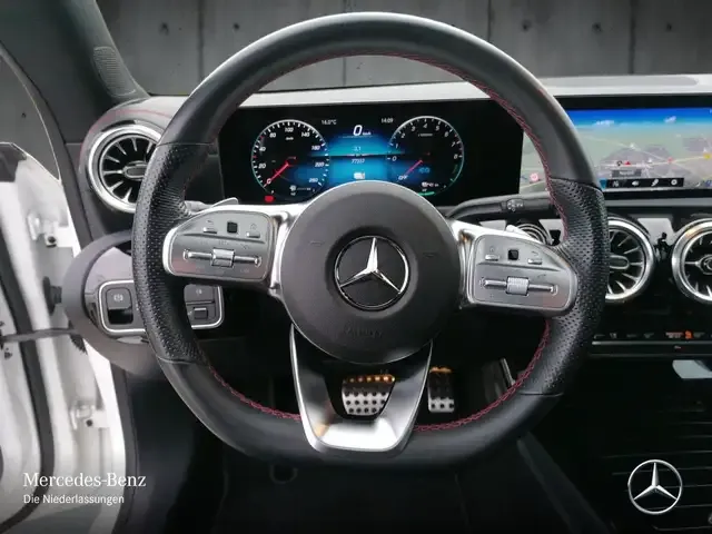 Mercedes-Benz CLA 250