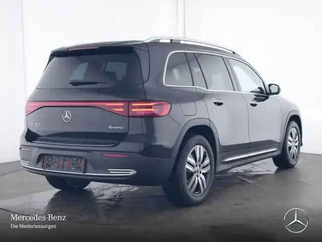 Mercedes-Benz EQB 300