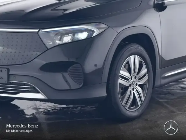 Mercedes-Benz EQB 300