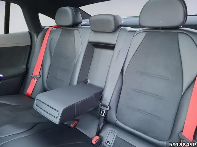 Mercedes-Benz EQE 300