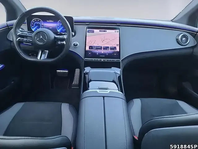 Mercedes-Benz EQE 300