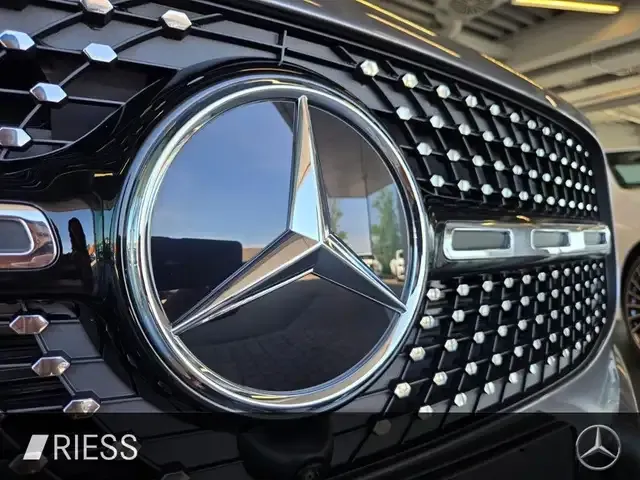 Mercedes-Benz GLB 250