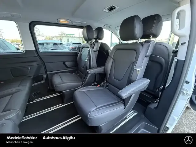 Mercedes-Benz EQV 300