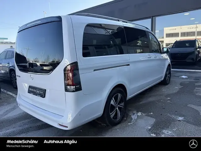 Mercedes-Benz EQV 300
