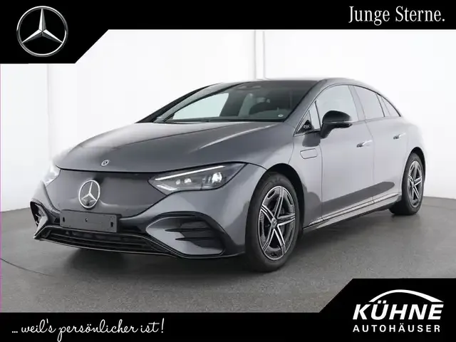 Mercedes-Benz EQE 300