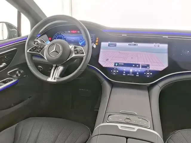 Mercedes-Benz EQE 300