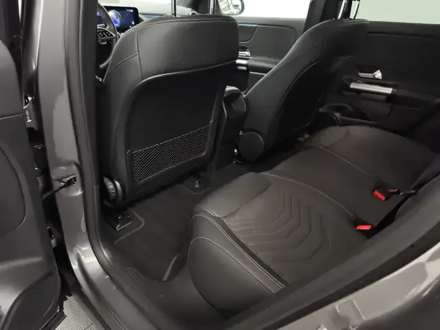 Mercedes-Benz EQA 350