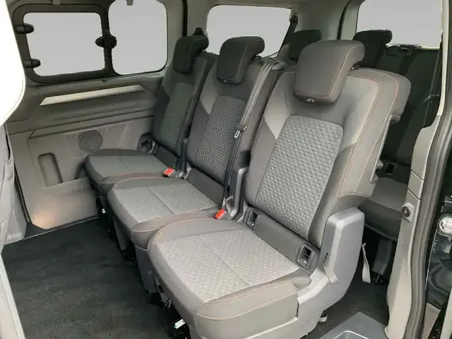 Volkswagen T7 Caravelle