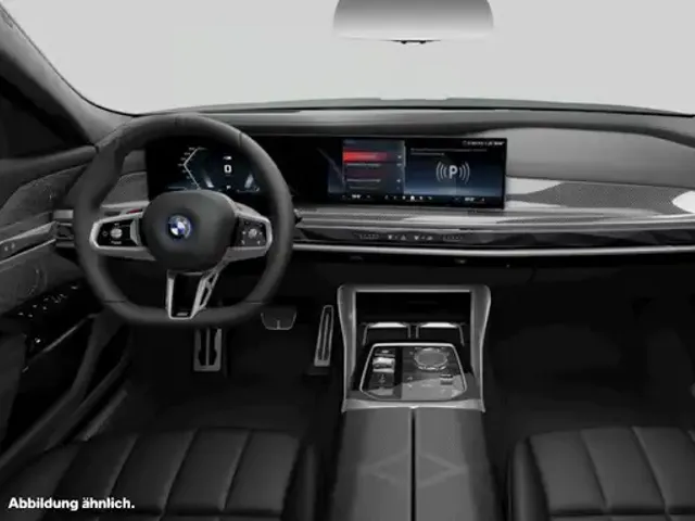 BMW i7