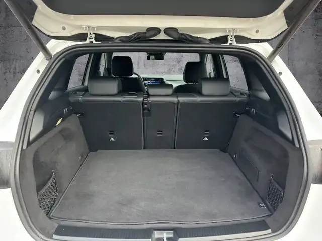 Mercedes-Benz B 220