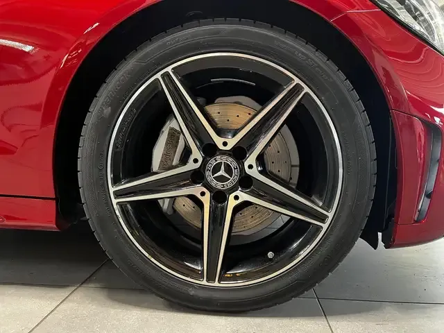 Mercedes-Benz C 180