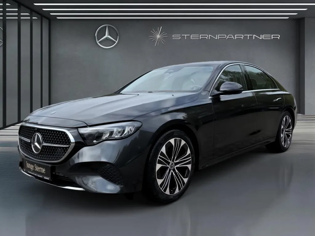Mercedes-Benz E 220