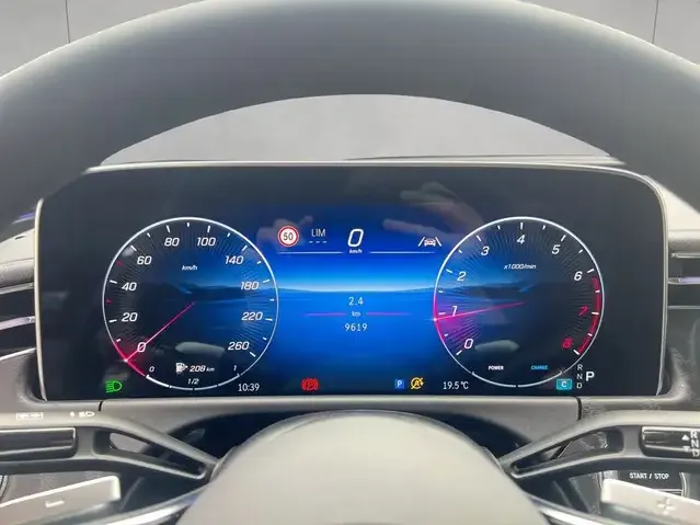 Mercedes-Benz E 200