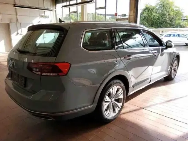 Volkswagen Passat Alltrack
