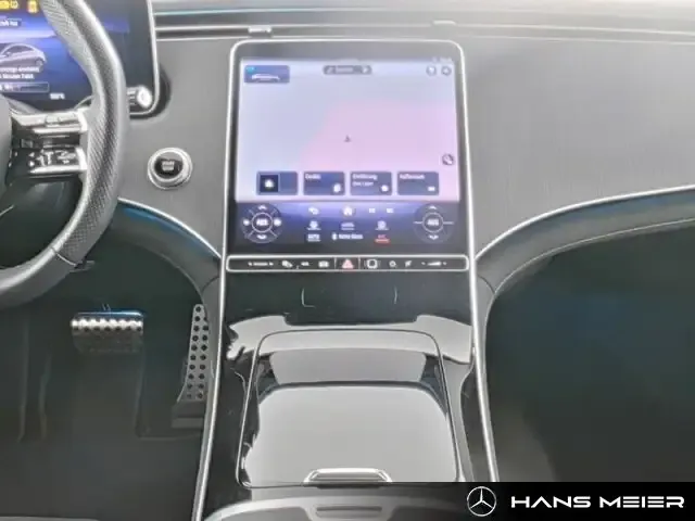 Mercedes-Benz EQE 300