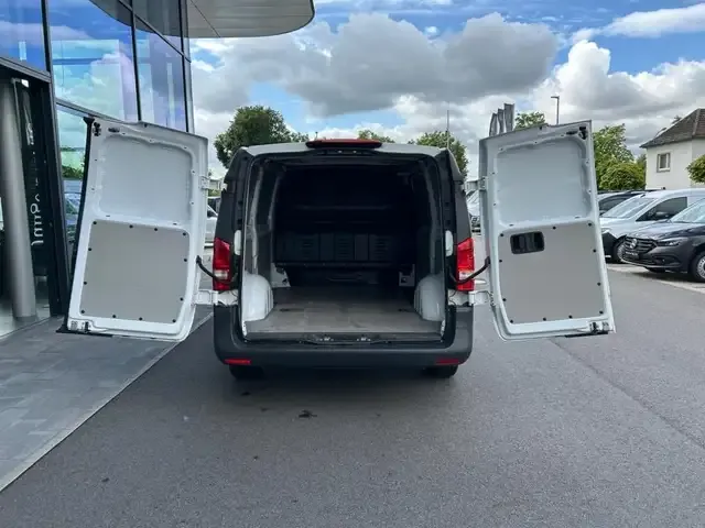 Mercedes-Benz Sonstiges