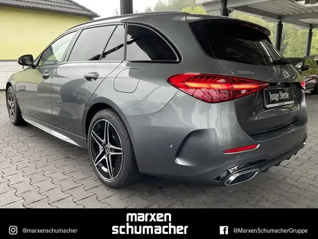 Mercedes-Benz C 300