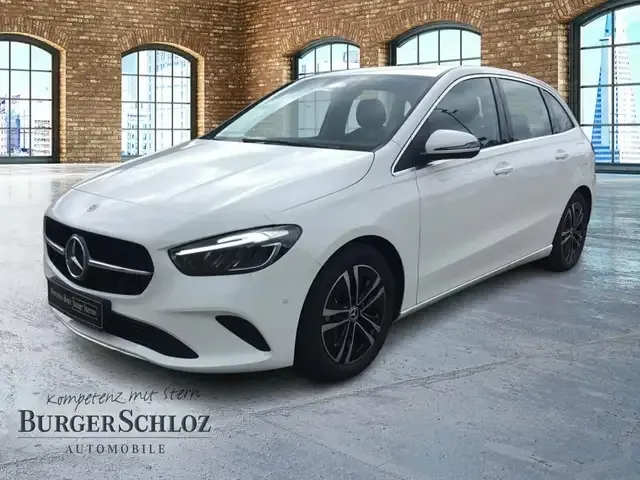 Mercedes-Benz B 200