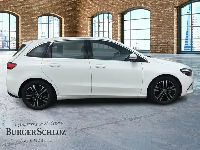 Mercedes-Benz B 200