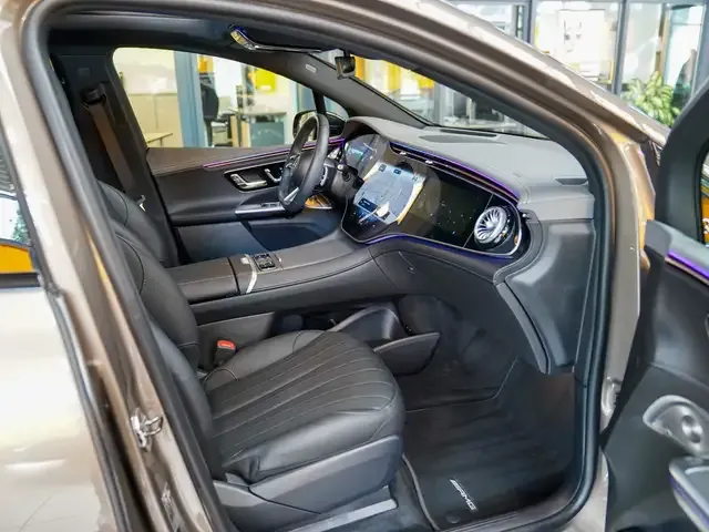 Mercedes-Benz EQE SUV