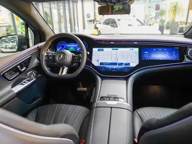 Mercedes-Benz EQE SUV