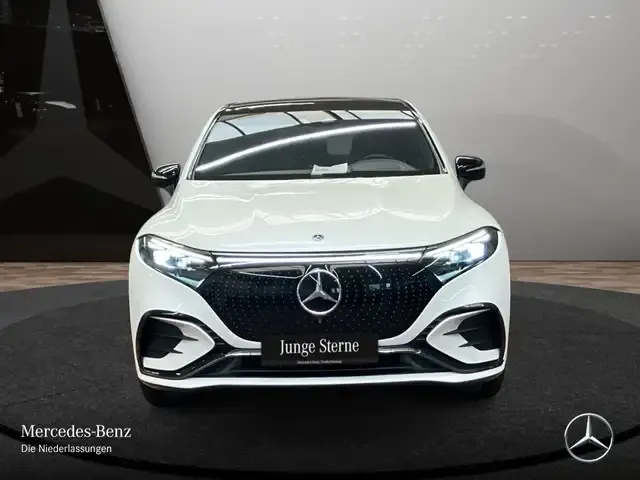 Mercedes-Benz EQS SUV