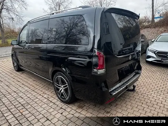 Mercedes-Benz V 250