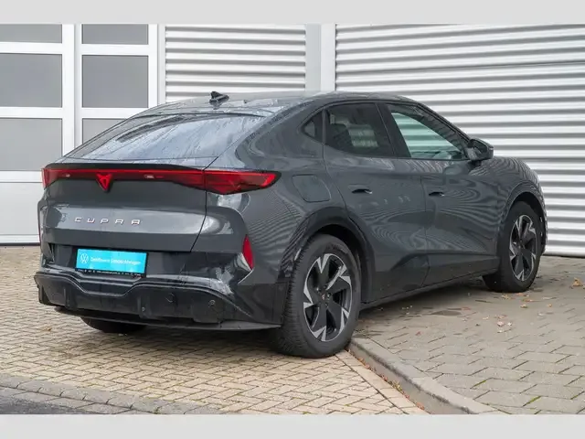 CUPRA Tavascan