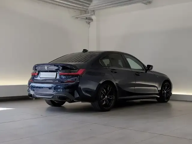 BMW 340