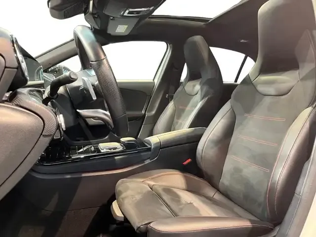Mercedes-Benz A 250