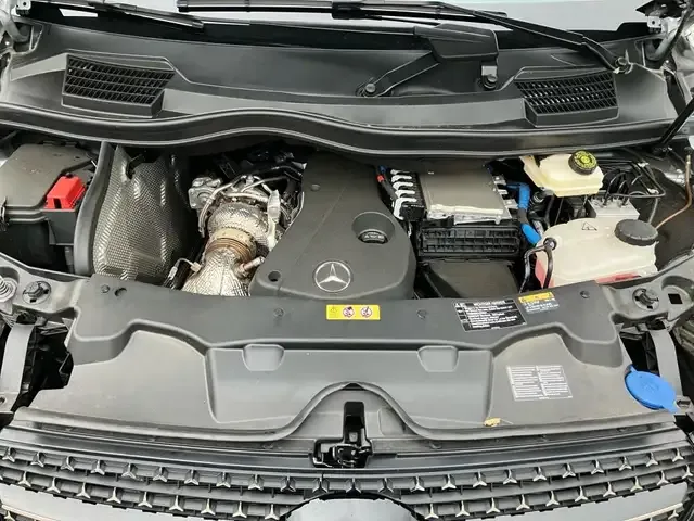 Mercedes-Benz Marco Polo