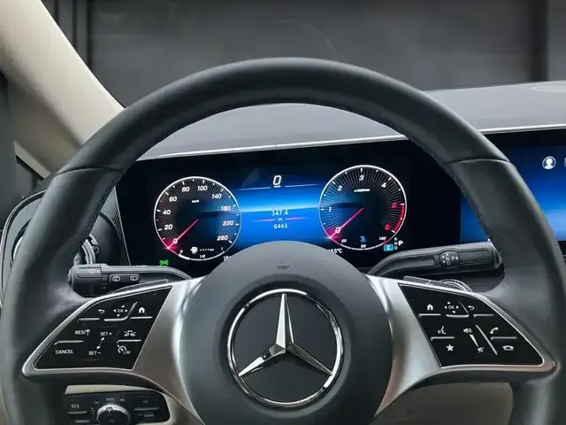 Mercedes-Benz Marco Polo