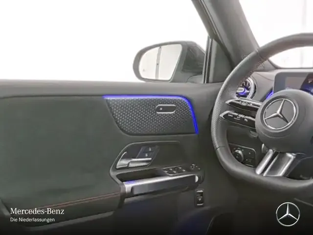 Mercedes-Benz EQB 250