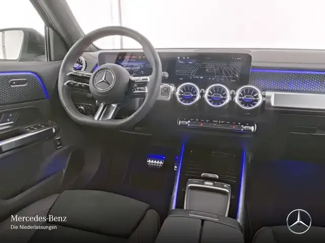 Mercedes-Benz EQB 250