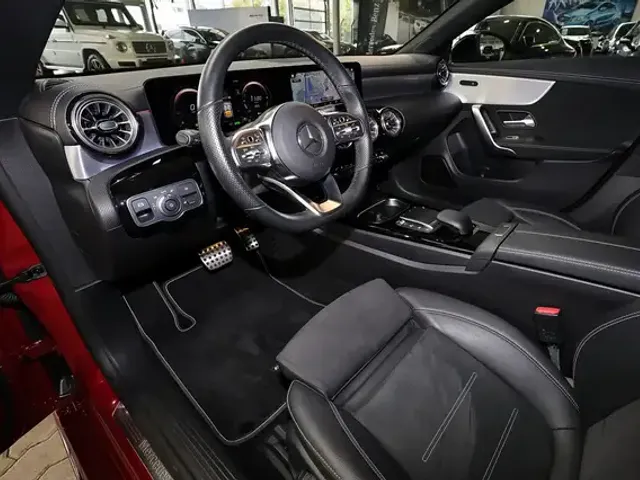Mercedes-Benz CLA 250