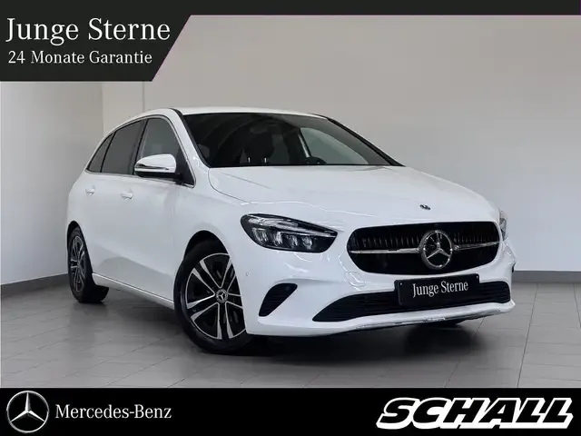 Mercedes-Benz B 220