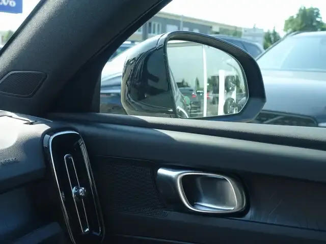 Volvo C40