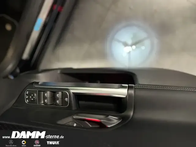 Mercedes-Benz EQB 350