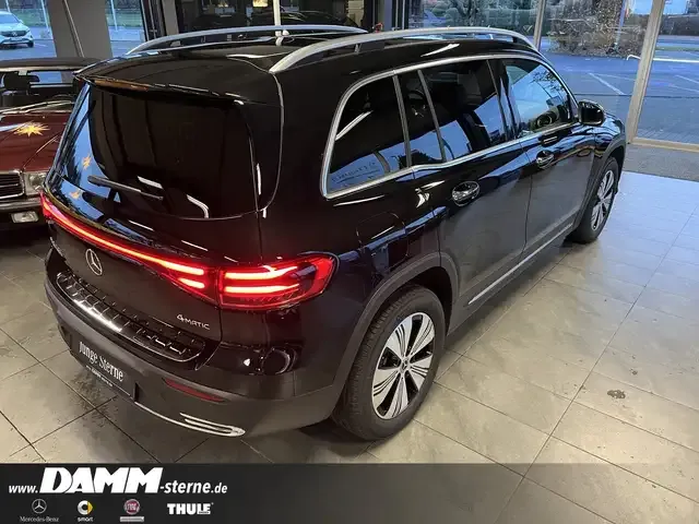 Mercedes-Benz EQB 350