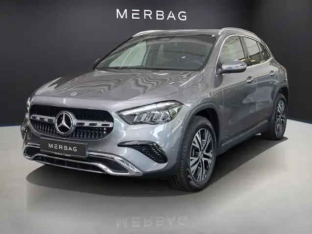 Mercedes-Benz GLA 180