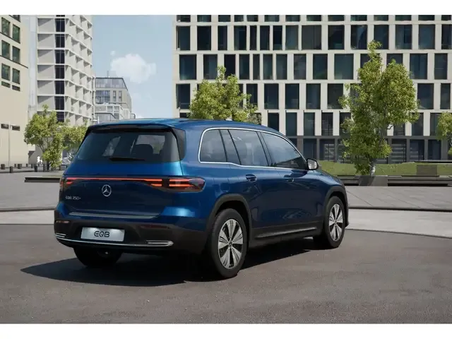 Mercedes-Benz EQB 250
