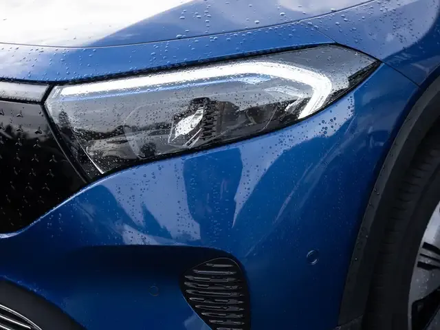 Mercedes-Benz EQB 250