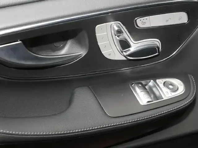 Mercedes-Benz EQV 300