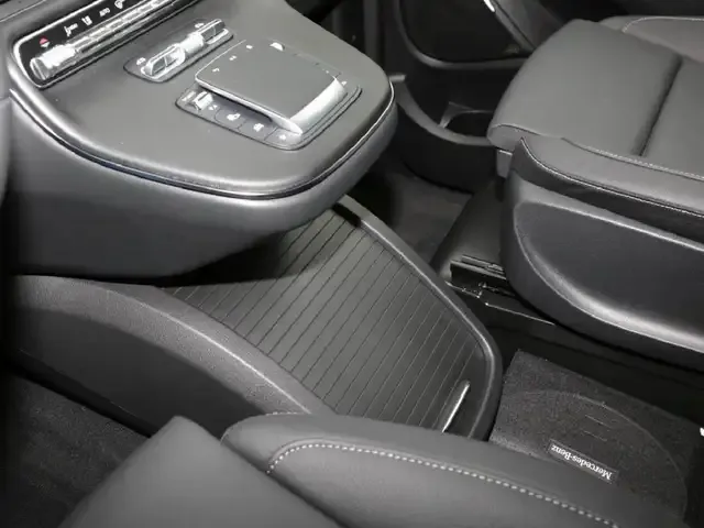 Mercedes-Benz EQV 300