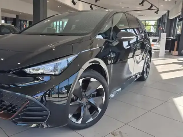 CUPRA Born