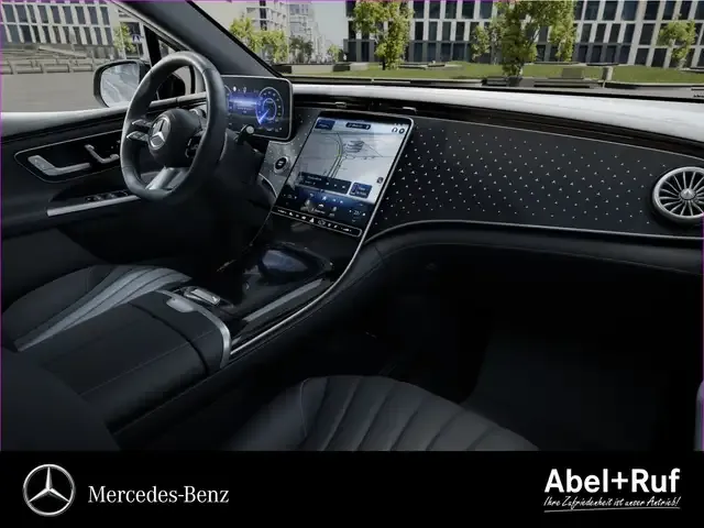 Mercedes-Benz EQE SUV