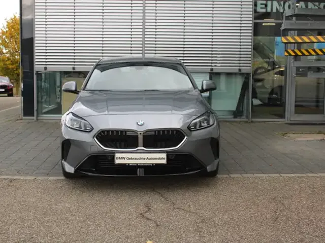BMW 120