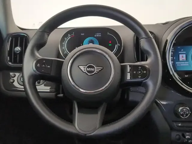 MINI One Countryman