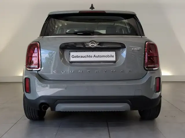 MINI One Countryman